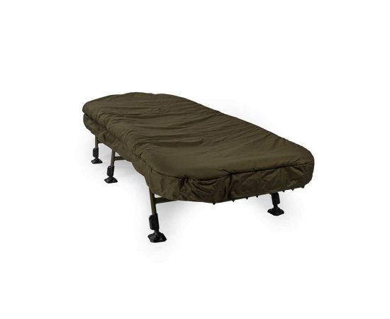 Avid Carp Benchmark Leveltech Fishing Bed Chair A0440017 : :  Sports & Outdoors